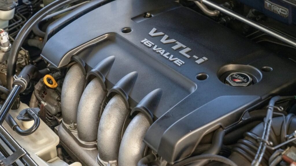 Toyota's Jack-Of-All-Trades Four-Banger Bridged The Gap Between Two Eras