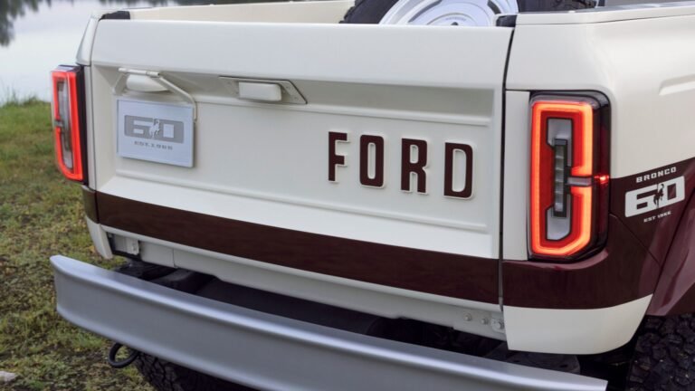 Ford Needs To Build A Limited-Run Of Its Last Manual Concept