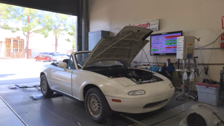 This Single-Rotor Turbo Mazda Miata Makes More Power Than It Has Any Right To