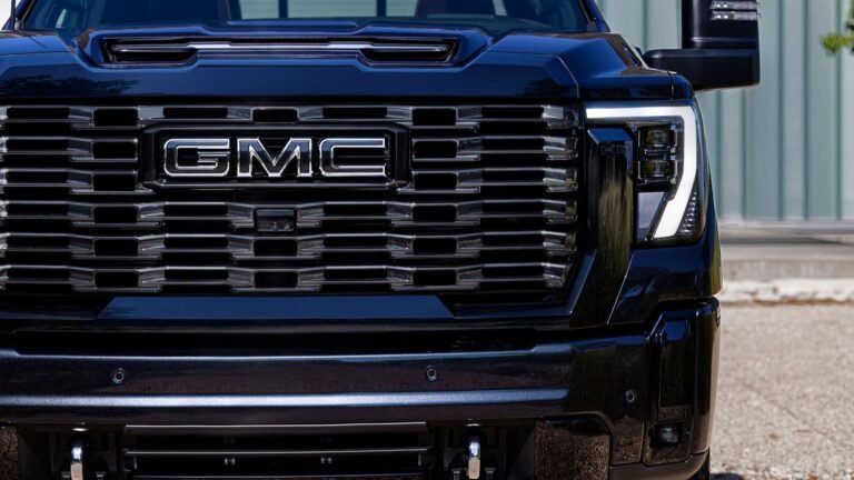 America's Love Affair With Trucks And SUVs Is Killing More Pedestrians Than Ever: Report
