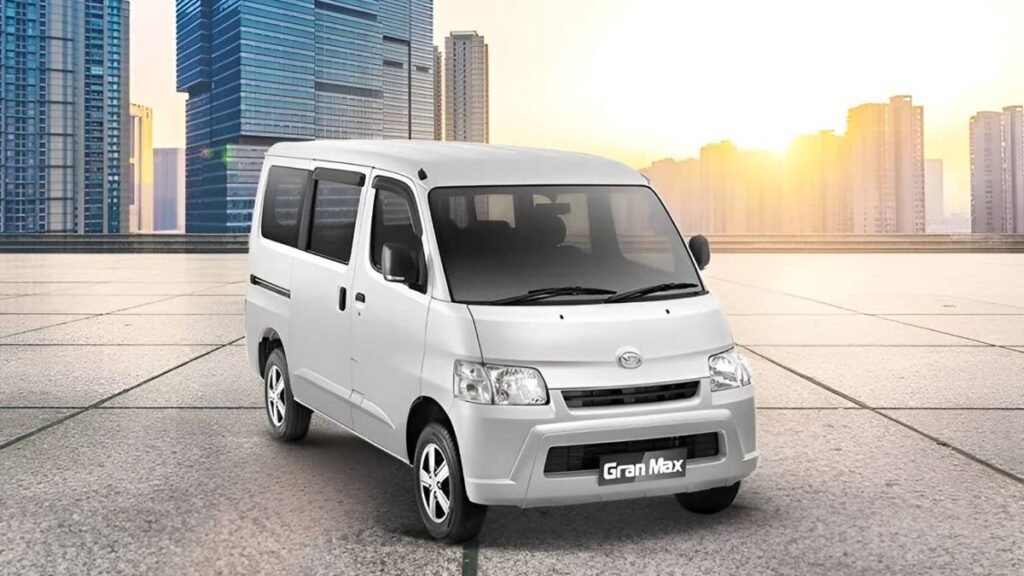Hyundai Venue-Sized Toyota Minivan Has as Many Seats as a Suburban