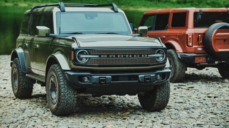 The Ford Bronco Filson Nearly Had a Fixed Roof