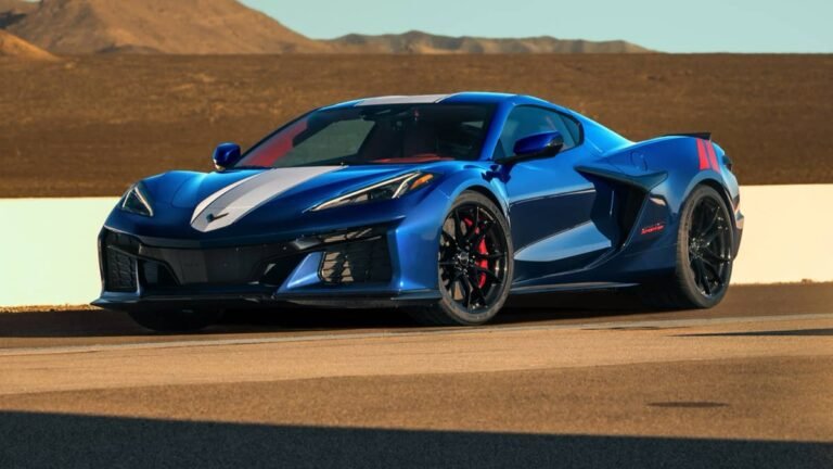 2027 Chevrolet Corvette Gets A Bigger V8 As Fuel Economy Barely Changes