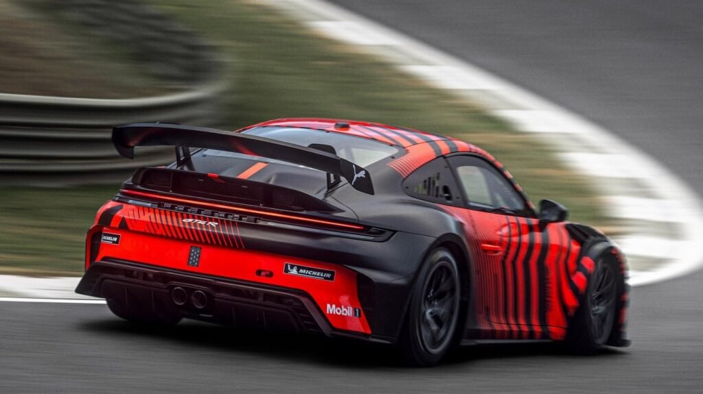 Porsche Cayman GT4 Race Car Replaced By New 911 GT4 Race Car Based On The 911 GT3, Which Won't Be Confusing