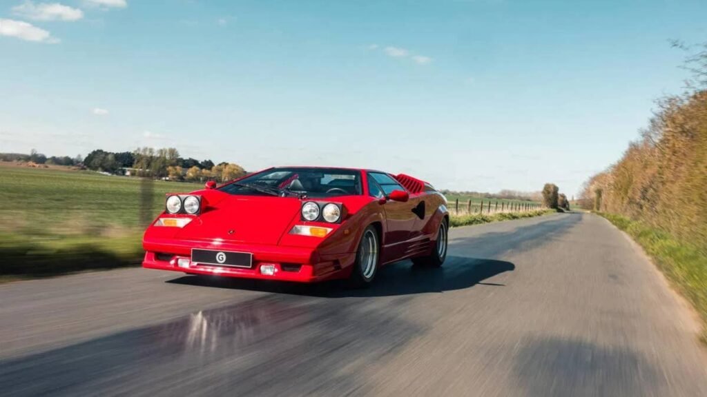 This 1,000-Mile Lamborghini Countach Has A Secret Pagani Connection
