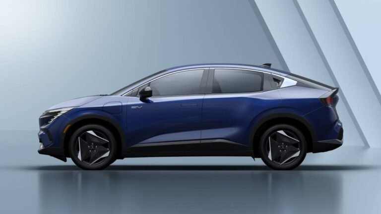 Mitsubishi Eclipse Is Back, But It's Basically A Nissan Leaf