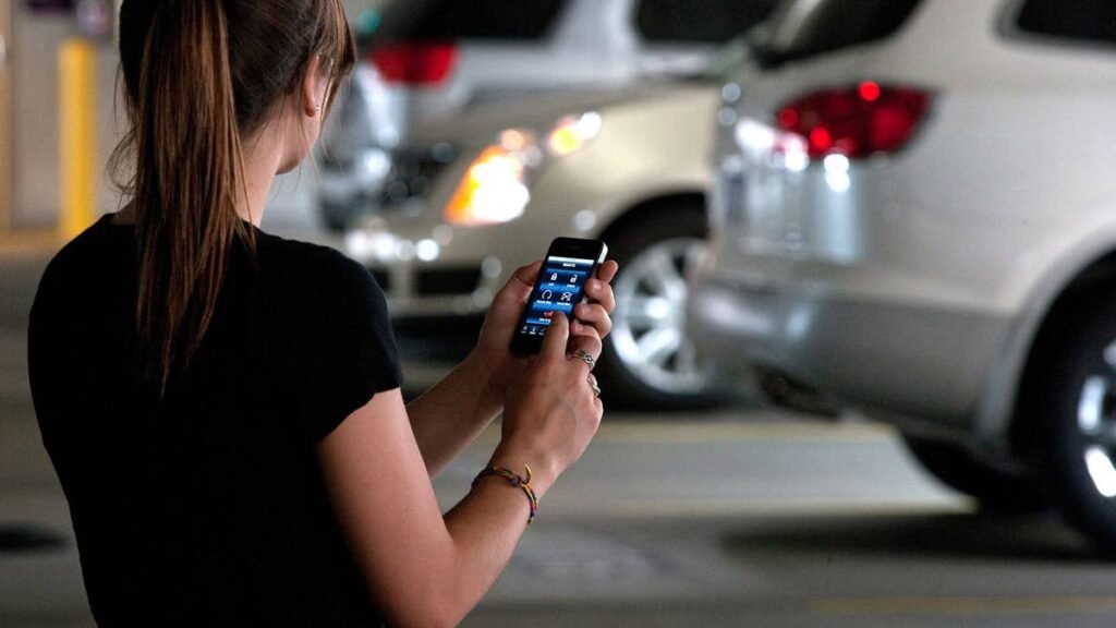 Automakers Threaten California Sales Freeze Over Vehicle Tracking Law