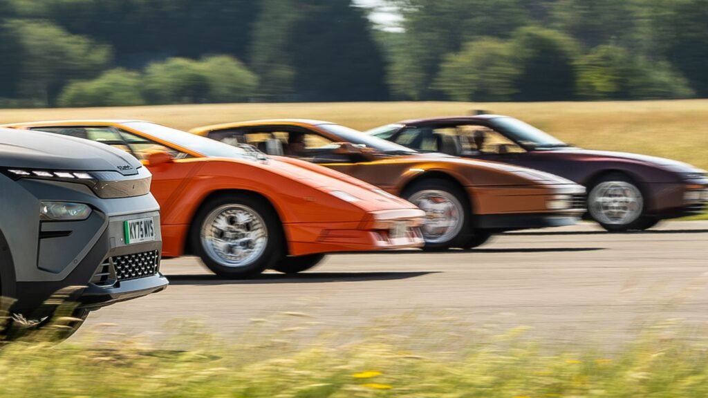 Watch Europe's Vanilla Family SUV Beat Your Favorite '80s Supercars