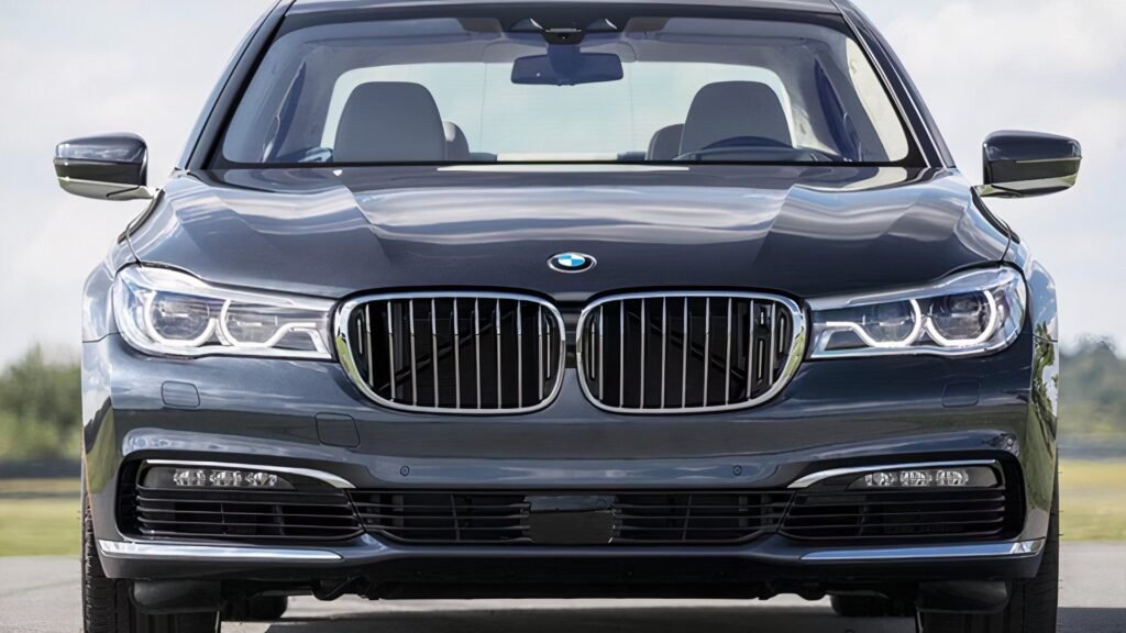 BMW's 445-HP Twin-Turbo V8 Flagship Sedan Now Costs Less Than A New Toyota Camry XSE