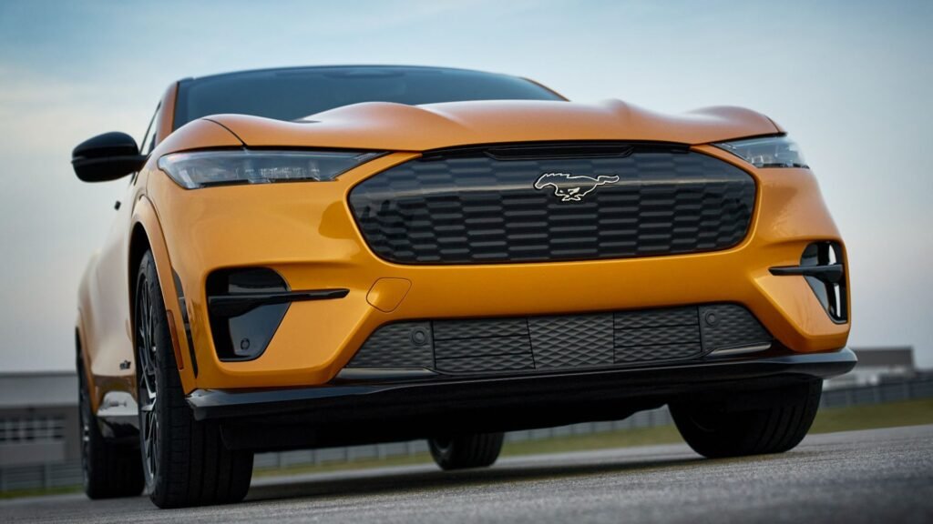 'Most American' Car Company Ford Really Wants A New Canada/Mexico Trade Deal