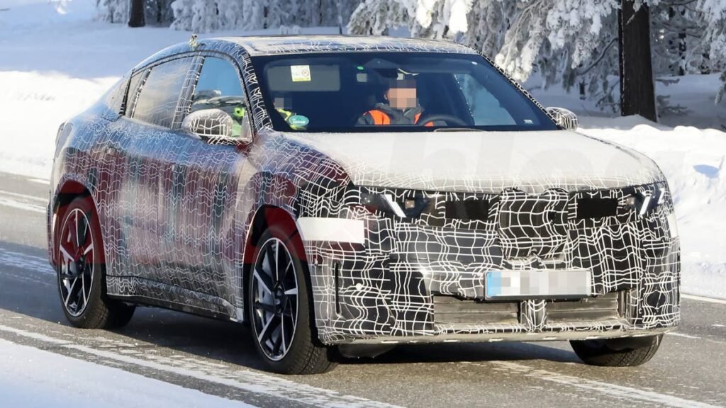 Here's Your First Look at BMW’s New Electric X4