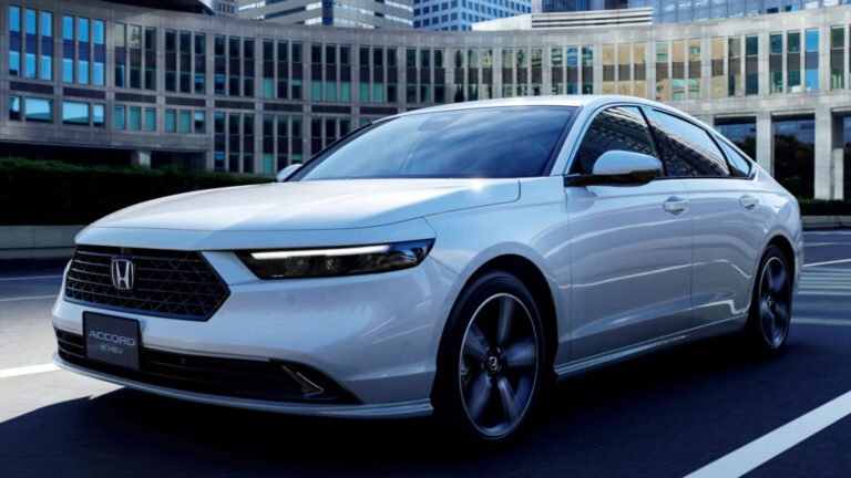 The Biggest News On Japan’s Updated 2027 Accord Is Its Turn Signals