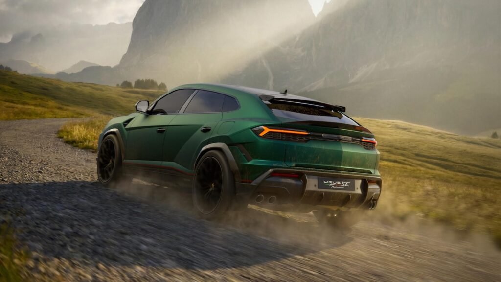 2027 Lamborghini Urus SE Performante Debuts with 800 HP and 194 MPH Top Speed