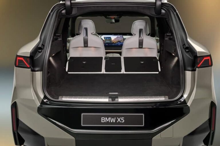 Why the New BMW X5 Lost Its Split Tailgate