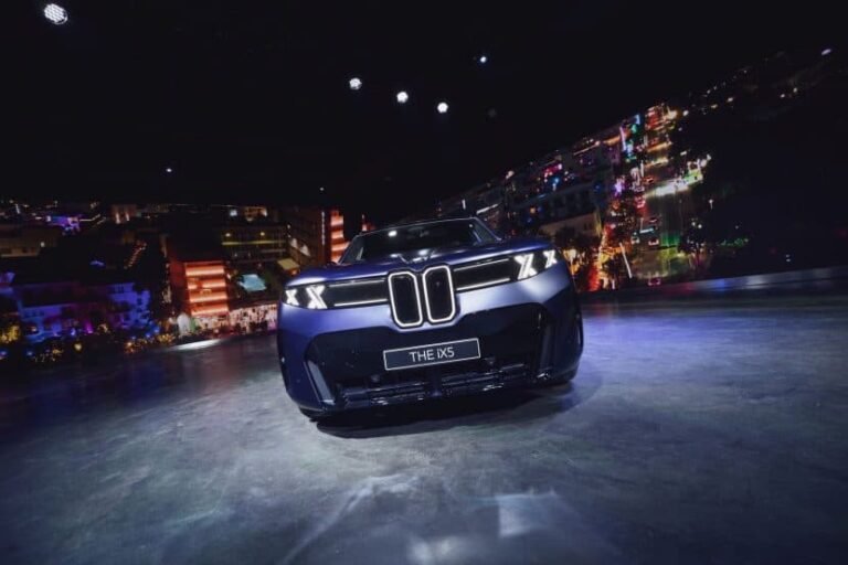 BMW iX5 Just Showed Up in Matte Blue — Here’s How It Looks