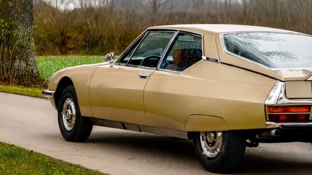 How The Poor Man's Luxury Car Was Responsible For Rolls-Royce's Silky Smooth Ride