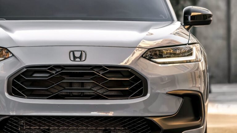 A Top-Trim Honda HR-V Is Just $470 Cheaper Than A Base CR-V