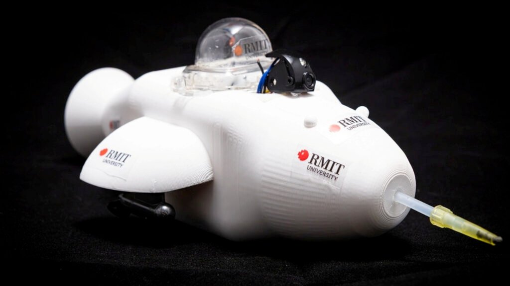 This Adorable Minibot Could Be The Future Of Cleaning Oil Spills More Effectively