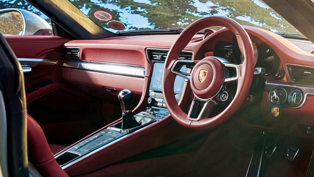Frankenstein Transmission: How Porsche Used PDK To Build The World's First 7-Speed Manual