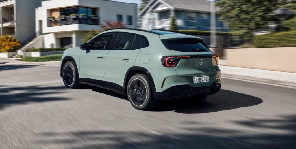 2028 Mercedes-Benz GLA Debuts With Electric and Hybrid Powertrains