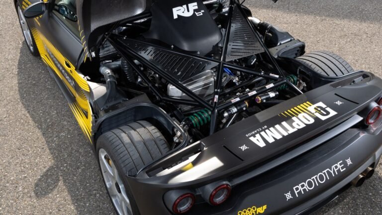 The Wildest 8-Cylinder Engine Configuration Is Back From The Dead After 50 years