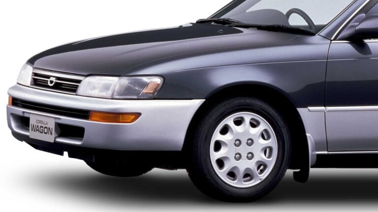 This 1.24-Million-Mile Toyota Corolla Shows Exactly Where The New Twin-Turbo Tundra Went Wrong