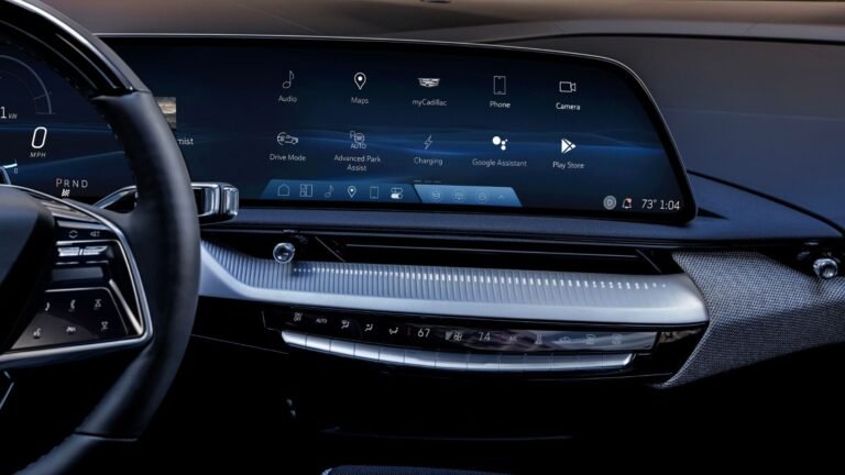 Cadillac's Solution To Fewer Buttons Is To Make Touchscreen 'Buttons' Bigger