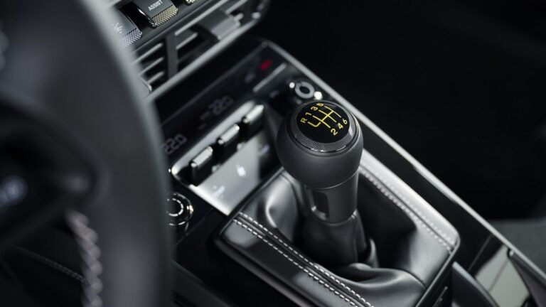 Porsche Will Fight For Manual Gearboxes Until It's Forced To Stop