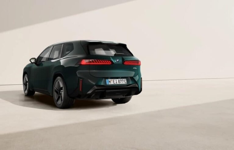 I Built My Perfect BMW iX3 in Malachite Green. Here’s What It Cost