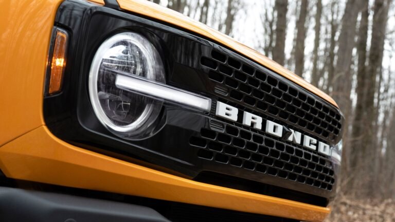 Ford Bronco Getting A Pickup Truck Brother To Fight Jeep Gladiator