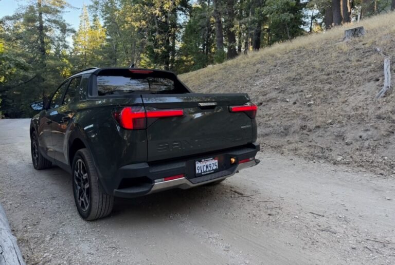 2026 Hyundai Santa Cruz Review: SUV Comfort Meets Pickup Truck Utility