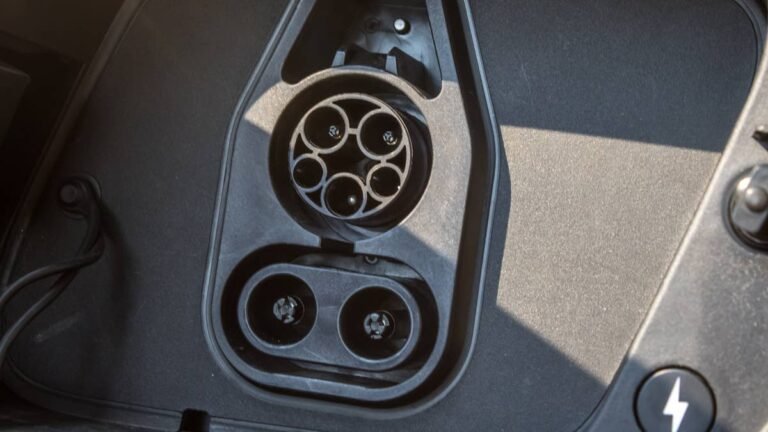 California EV Owners Can Now Get Up to $4,500 for Backup Power