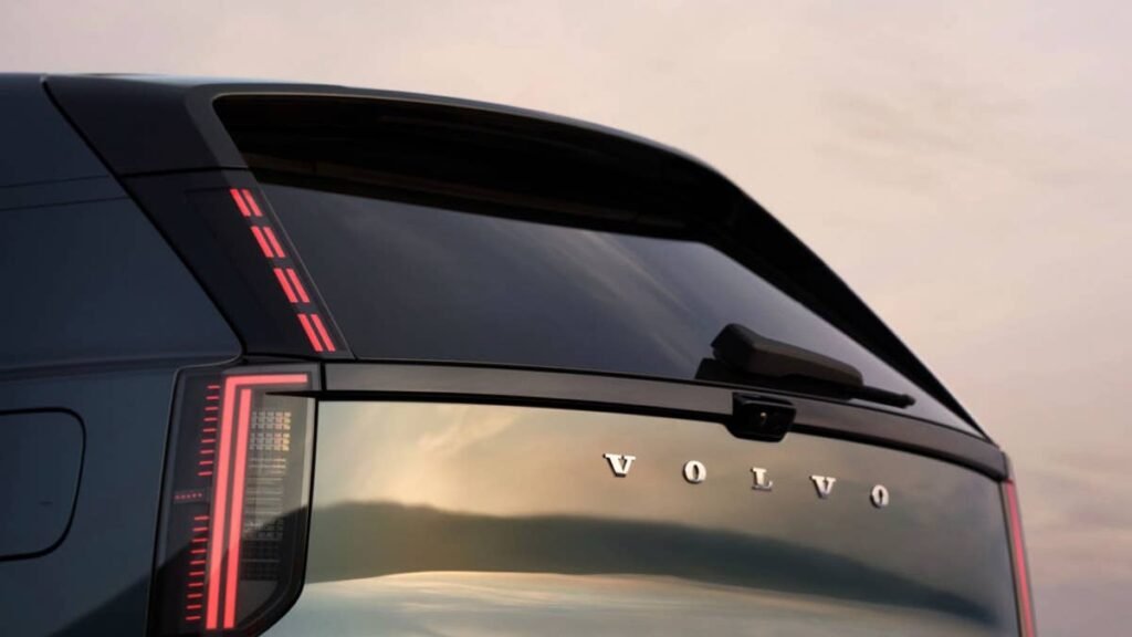 Volvo Could Get Geely’s 621-Mile Solid-State Battery Tech Next Year