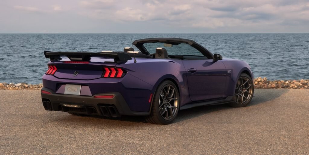 2027 Ford Mustang Dark Horse SC Convertible Debuts With 795 HP