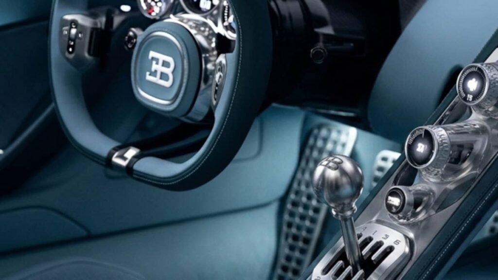 Bugatti Boss Wants a Real Manual V16 Hypercar