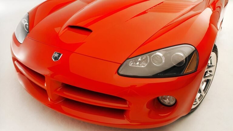 The Viper V10 Engine Is One Of The Most Inefficient Lumps Ever Made, And Not In The Way You Think