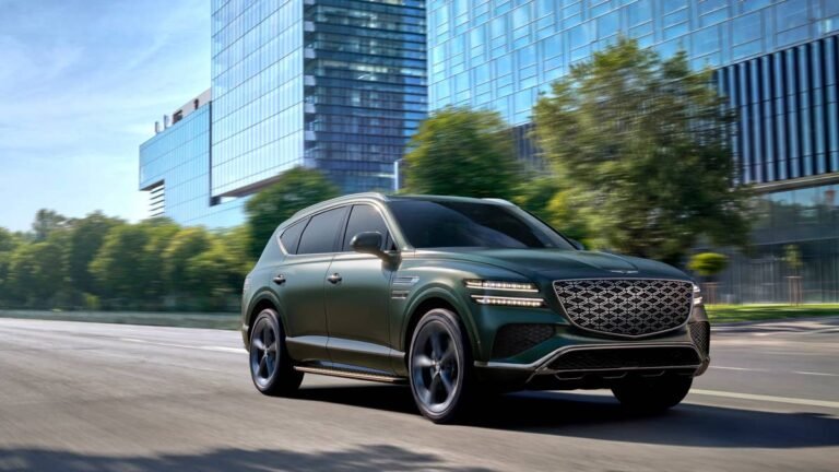 The Genesis GV80 Is Finally Getting the Hybrid It Needed