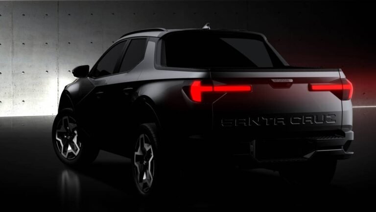 Hyundai Has a Clever New Tailgate Trick Ford and Ram Don’t Offer