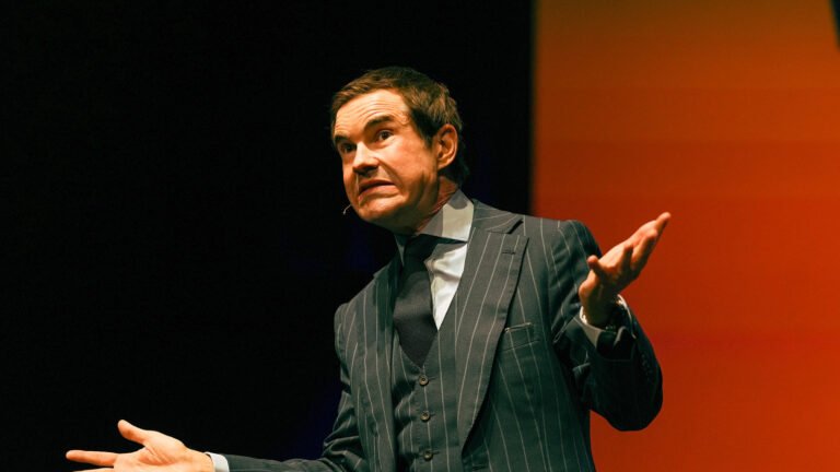 Jimmy Carr Is Apparently 'In Talks' To Reboot Top Gear Again, Which Means The BBC Still Has No Idea Why People Loved The Original