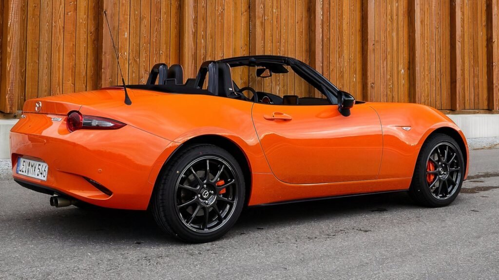 10 Affordable Sports Cars That Failed To Beat The Miata, And The One That Finally Did