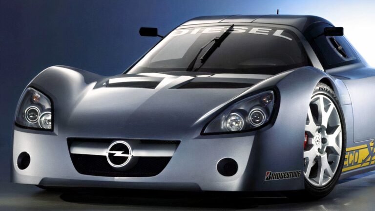 This Record-Breaking, Diesel-Powered, Mid-Engine Sports Car Weighed Half A Mazda Miata