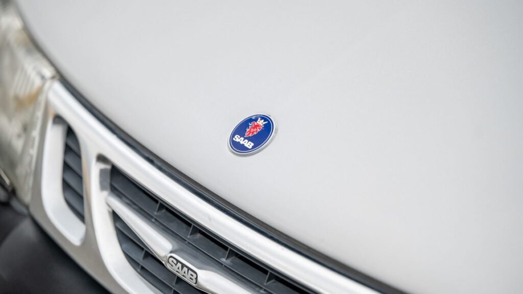 If You're Looking For The Peak Golf GTI Experience, You Should Buy A Saab