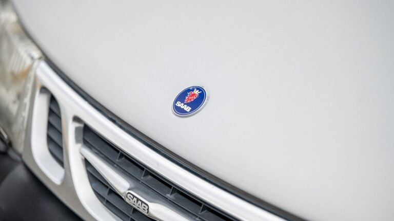 If You're Looking For The Peak Golf GTI Experience, You Should Buy A Saab