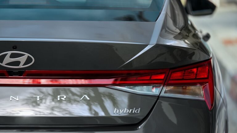 The 139-HP Hyundai Elantra Hybrid Squeezes Nearly 600 Miles From An 11-Gallon Tank