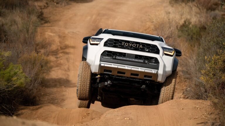 The Toyota 4Runner Is Coming In Hot To Crash The Bronco-Wrangler Sales Party