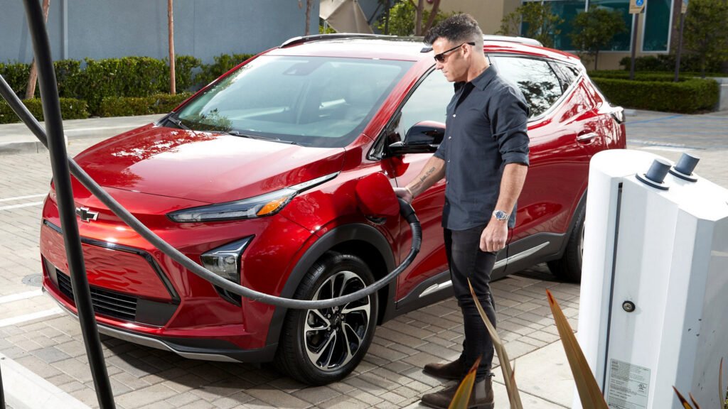 Hyundai Dealer Added $5 A Minute On Top Of $5 Per kWh On Public EV Charger To Scare Off Outsiders