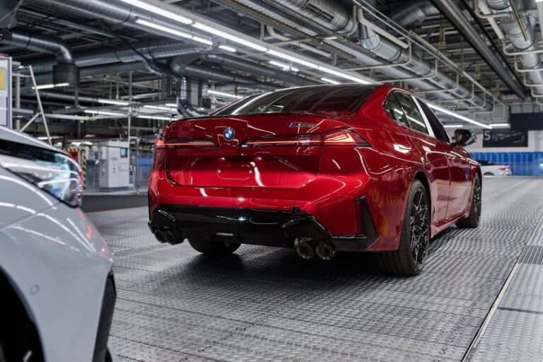 BMW Is Spending €2 Billion In Germany To Bring The New 3 Series To Life