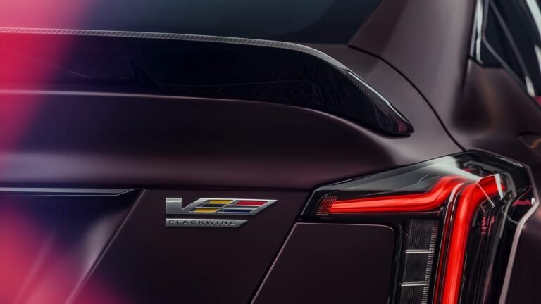 685 HP, 3 Pedals, RWD: This Cadillac Is The Last Of Its Kind, And You Only Have 4 Months Left To Buy One