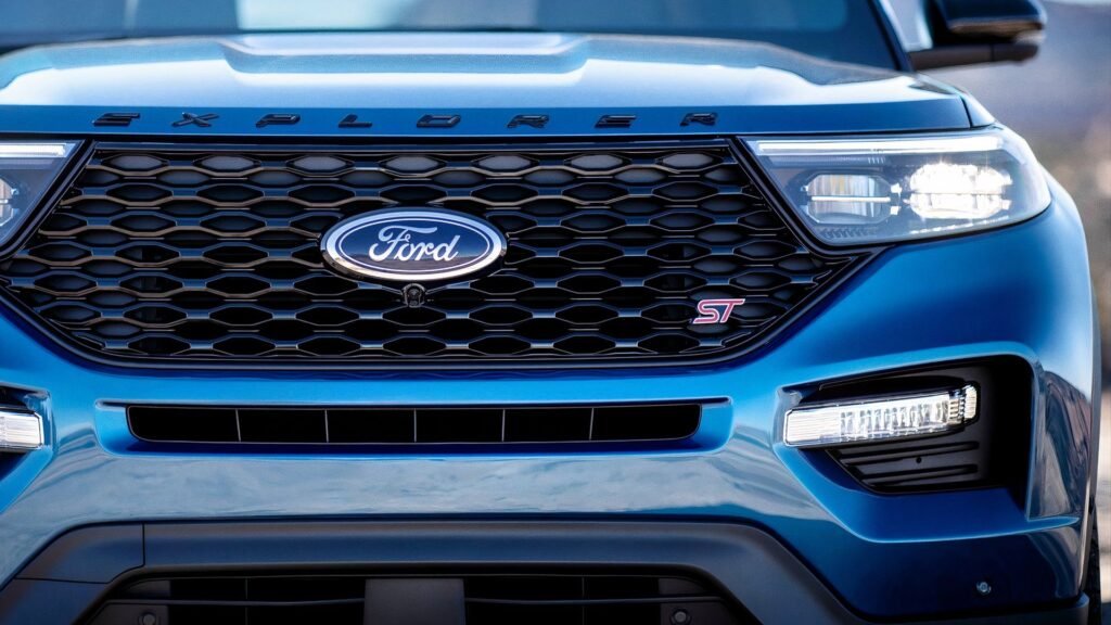 The 400-HP Ford Explorer ST Has Lost Half Its Value, And Is Now Cheaper Than A Base Bronco Sport