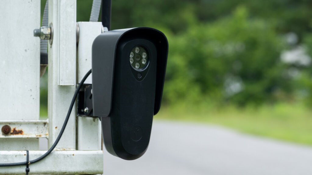 Why A Florida Police Department Set Up Decoy Flock Cameras